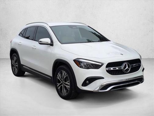 Polar White 2026 Mercedes-Benz GLA 250 4MATIC