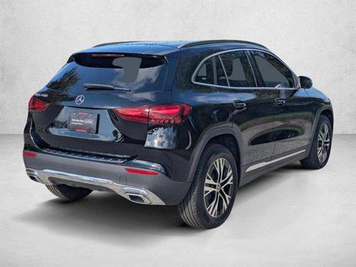 Night Black 2026 Mercedes-Benz GLA 250 4MATIC