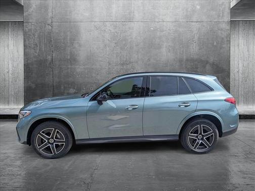 2025 Mercedes-Benz GLC 300 4MATIC