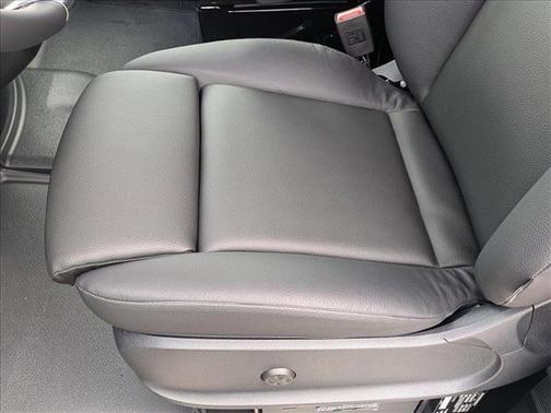 2025 Mercedes-Benz Sprinter 2500 Standard Roof