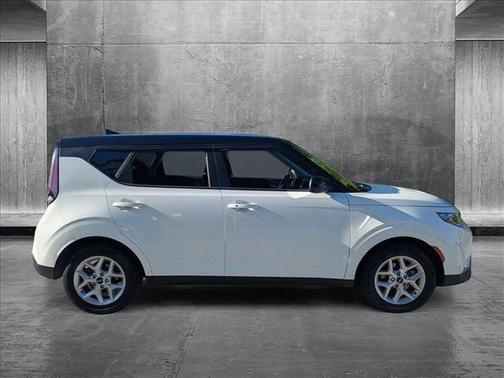 2023 Kia Soul S