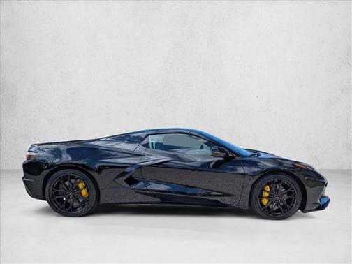 2025 Chevrolet Corvette Stingray w/2LT