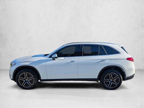 2026 Mercedes-Benz GLC 300 4MATIC