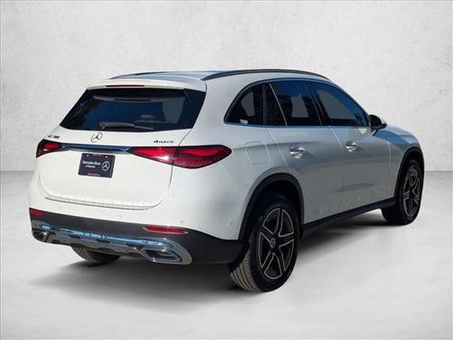 2026 Mercedes-Benz GLC 300 4MATIC