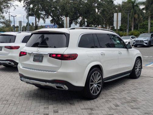 2026 Mercedes-Benz GLS 450 4MATIC