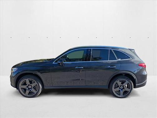 2026 Mercedes-Benz GLC 300 4MATIC