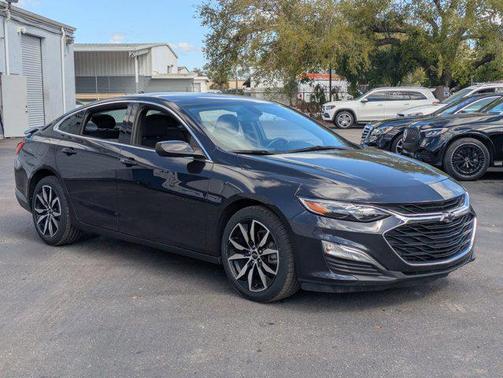 2022 Chevrolet Malibu FWD RS