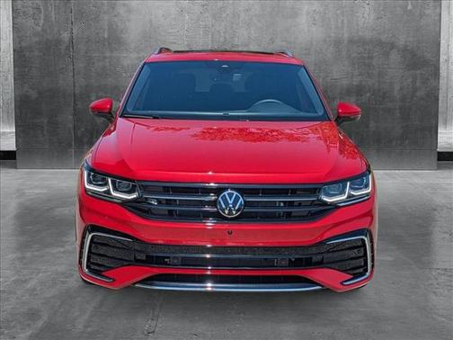 2024 Volkswagen Tiguan 2.0T SEL R-Line 4MOTION