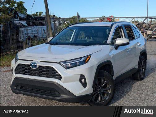2024 Toyota RAV4 Hybrid XLE Premium