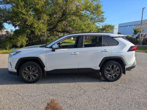 2024 Toyota RAV4 Hybrid XLE Premium