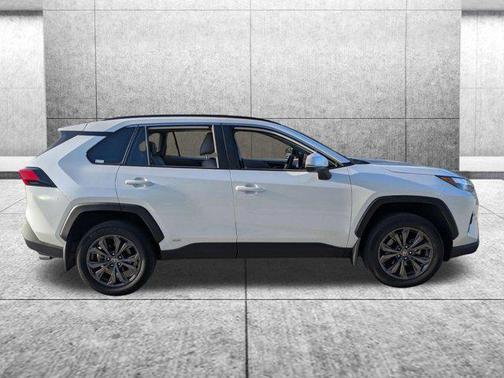 2024 Toyota RAV4 Hybrid XLE Premium