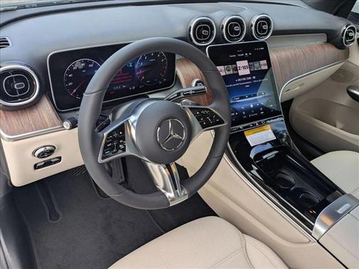 2026 Mercedes-Benz GLC 300 4MATIC