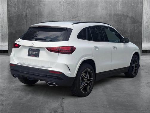 2025 Mercedes-Benz GLA 250 Base