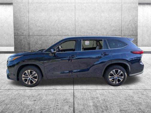 Blueprint 2022 Toyota Highlander Hybrid XLE