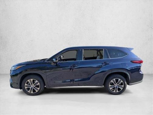 Blueprint 2022 Toyota Highlander Hybrid XLE