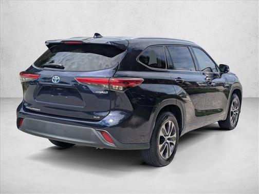 Blueprint 2022 Toyota Highlander Hybrid XLE