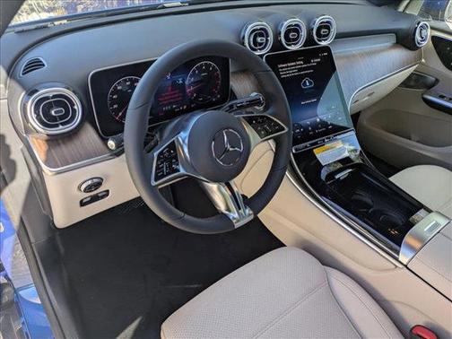 2026 Mercedes-Benz GLC 300 Base