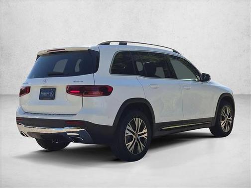Polar White 2026 Mercedes-Benz GLB 250 4MATIC