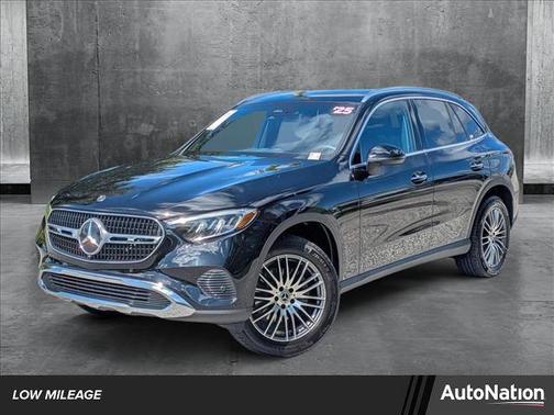 2025 Mercedes-Benz GLC 300 Base
