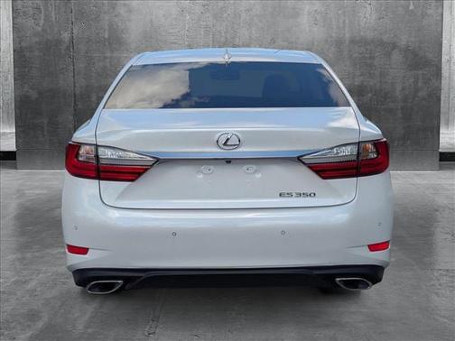2018 Lexus ES 350 Base