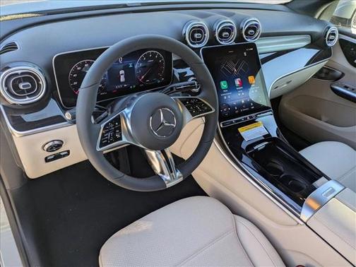 2026 Mercedes-Benz GLC 300 4MATIC