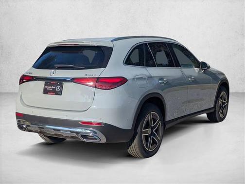 2026 Mercedes-Benz GLC 300 4MATIC