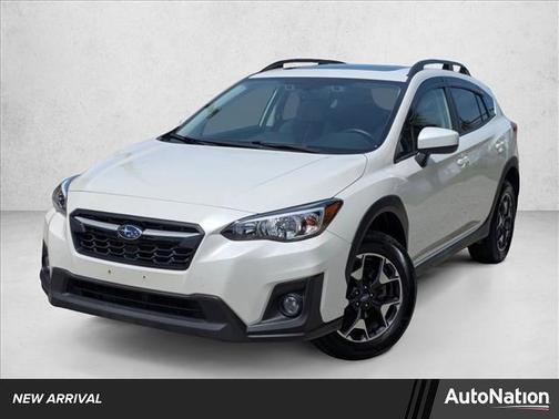 Crystal White Pearl 2019 Subaru Crosstrek 2.0i Premium