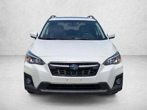 Crystal White Pearl 2019 Subaru Crosstrek 2.0i Premium