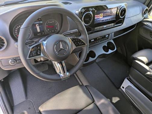 2026 Mercedes-Benz Sprinter 2500 Standard Roof