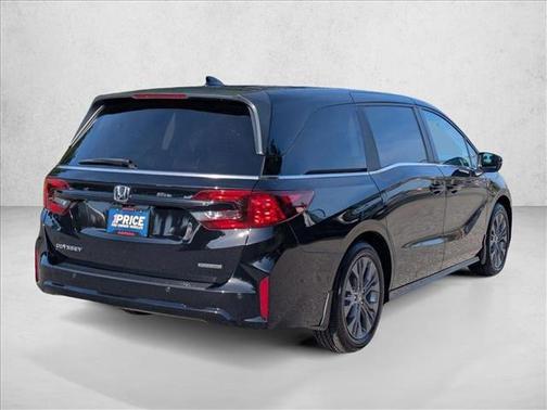 Crystal Black Pearl 2025 Honda Odyssey Touring