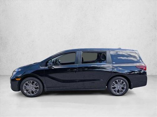 Crystal Black Pearl 2025 Honda Odyssey Touring