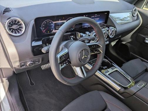 2025 Mercedes-Benz GLA 250 Base