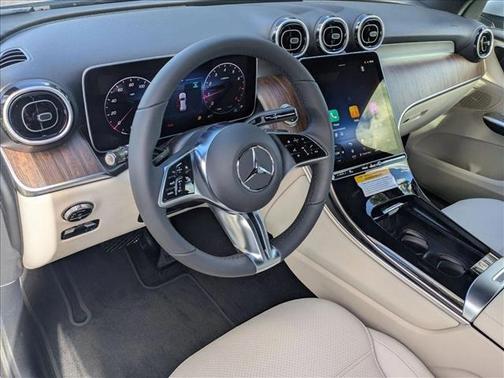 2026 Mercedes-Benz GLC 300 Base