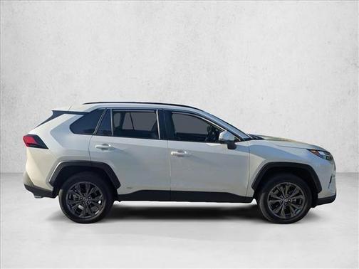 Blizzard Pearl 2022 Toyota RAV4 Hybrid XLE Premium