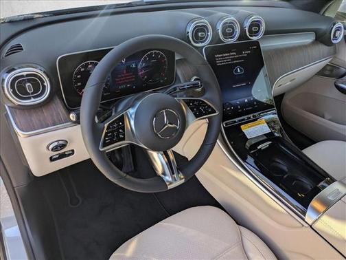 2026 Mercedes-Benz GLC 300 Base