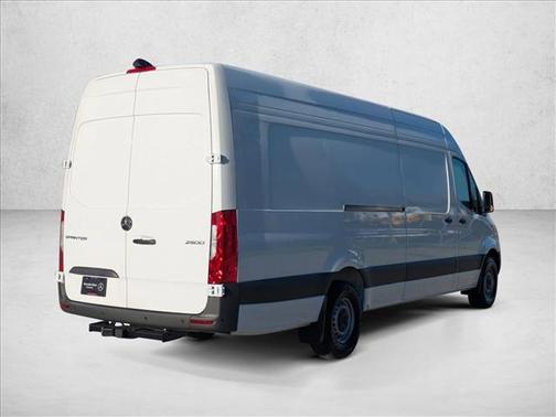 2026 Mercedes-Benz Sprinter 2500 High Roof