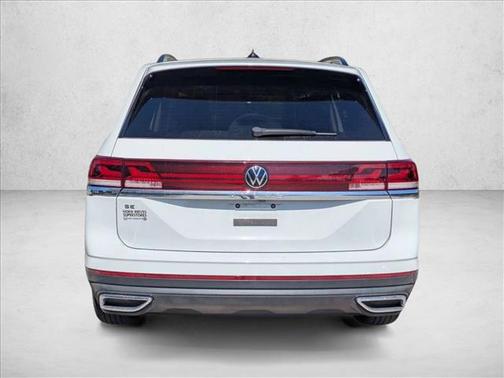 2024 Volkswagen Atlas 2.0T SE