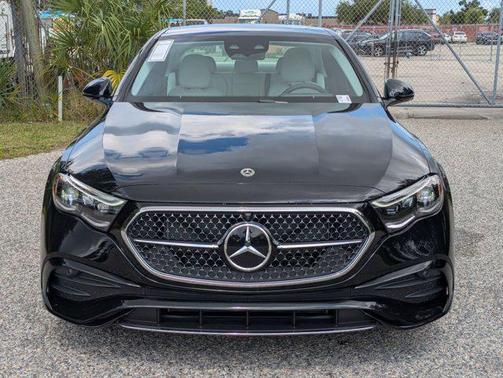 Obsidian Black Metallic 2026 Mercedes-Benz E-Class 4MATIC