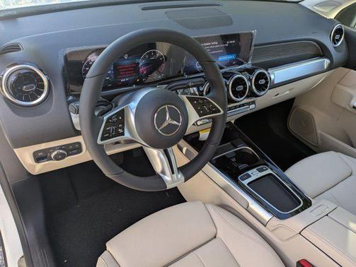 2026 Mercedes-Benz GLB 250 Base