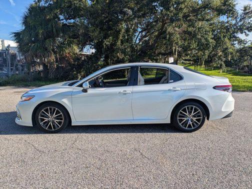 2023 Toyota Camry XLE