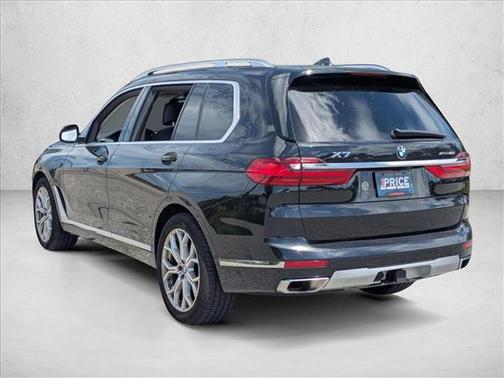 Black Sapphire Metallic 2022 BMW X7 xDrive40i