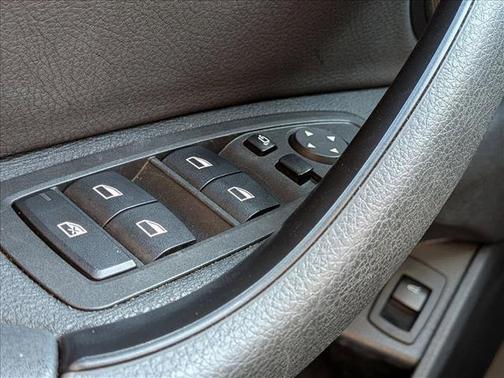 2023 BMW X2 sDrive28i