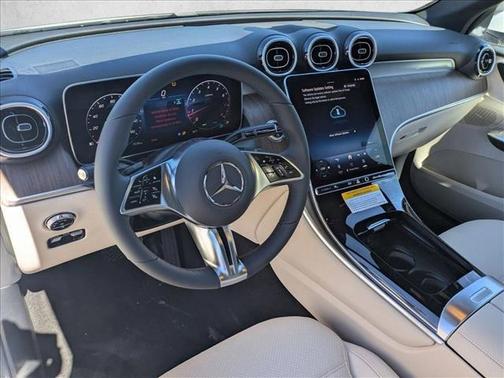 2026 Mercedes-Benz GLC 300 Base