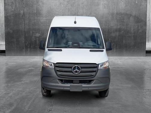 2025 Mercedes-Benz Sprinter 2500 High Roof