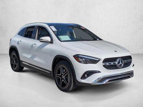Polar White 2026 Mercedes-Benz GLA 250 4MATIC