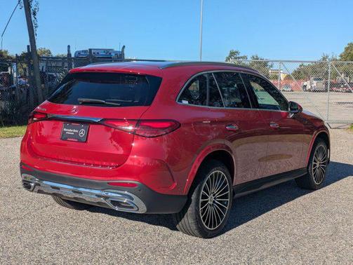 2026 Mercedes-Benz GLC 300 Base