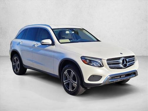 2017 Mercedes-Benz GLC 300 Base