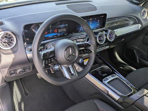 2025 Mercedes-Benz AMG GLB 35 4MATIC