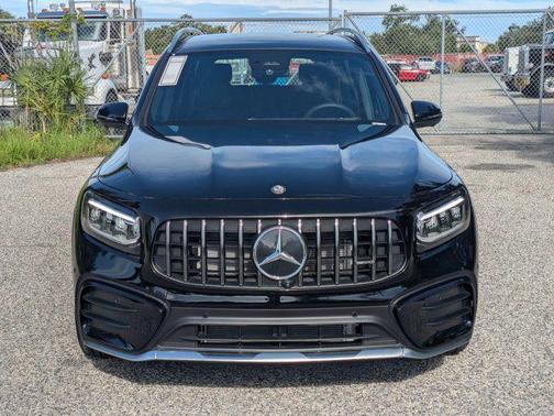 2025 Mercedes-Benz AMG GLB 35 4MATIC