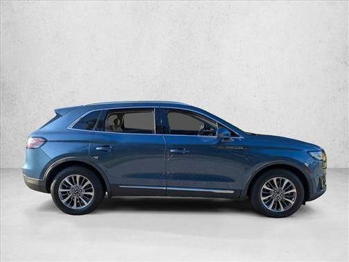 Blue Diamond Metal 2019 Lincoln Nautilus Select